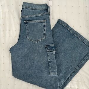 GAP Women's Wide Leg Cargo Jeans in Classic Blue